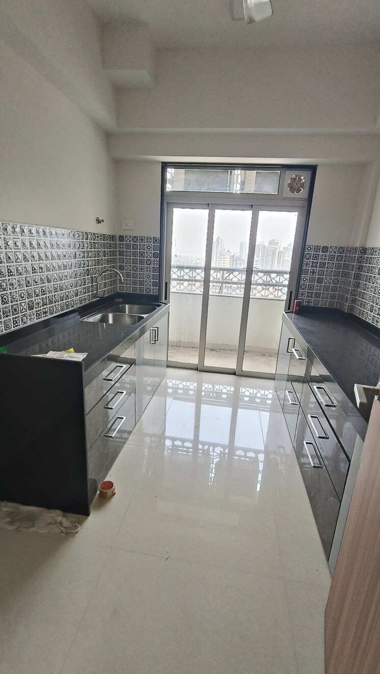 Kitchen, lodha-primo 3 Bedroom 1082 Sq.Ft. Apartment In Parel Mumbai 7777447