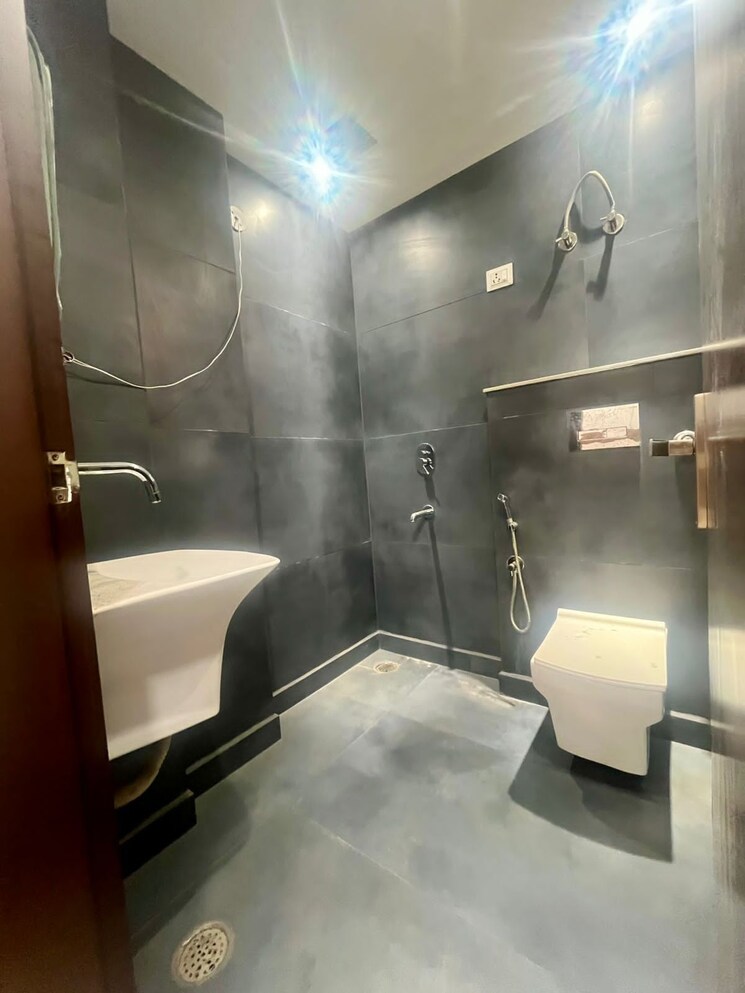 Master Bedroom, dwarka mor 3 Bedroom 1080 Sq.Ft. Builder Floor In Dwarka Mor Delhi 7777743