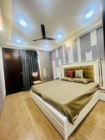Bedroom in 3 BHK Builder Floor at Dwarka Mor – for Rent
