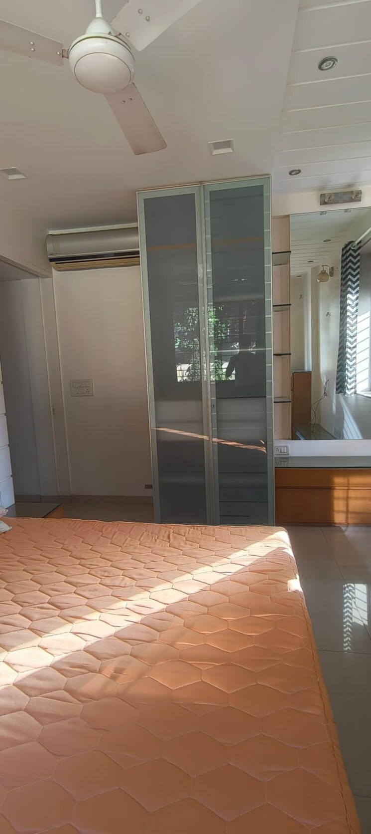 Bedroom, nutan-madhuban-apartment 2 Bedroom 1000 Sq.Ft. Apartment In Worli Mumbai 7777876