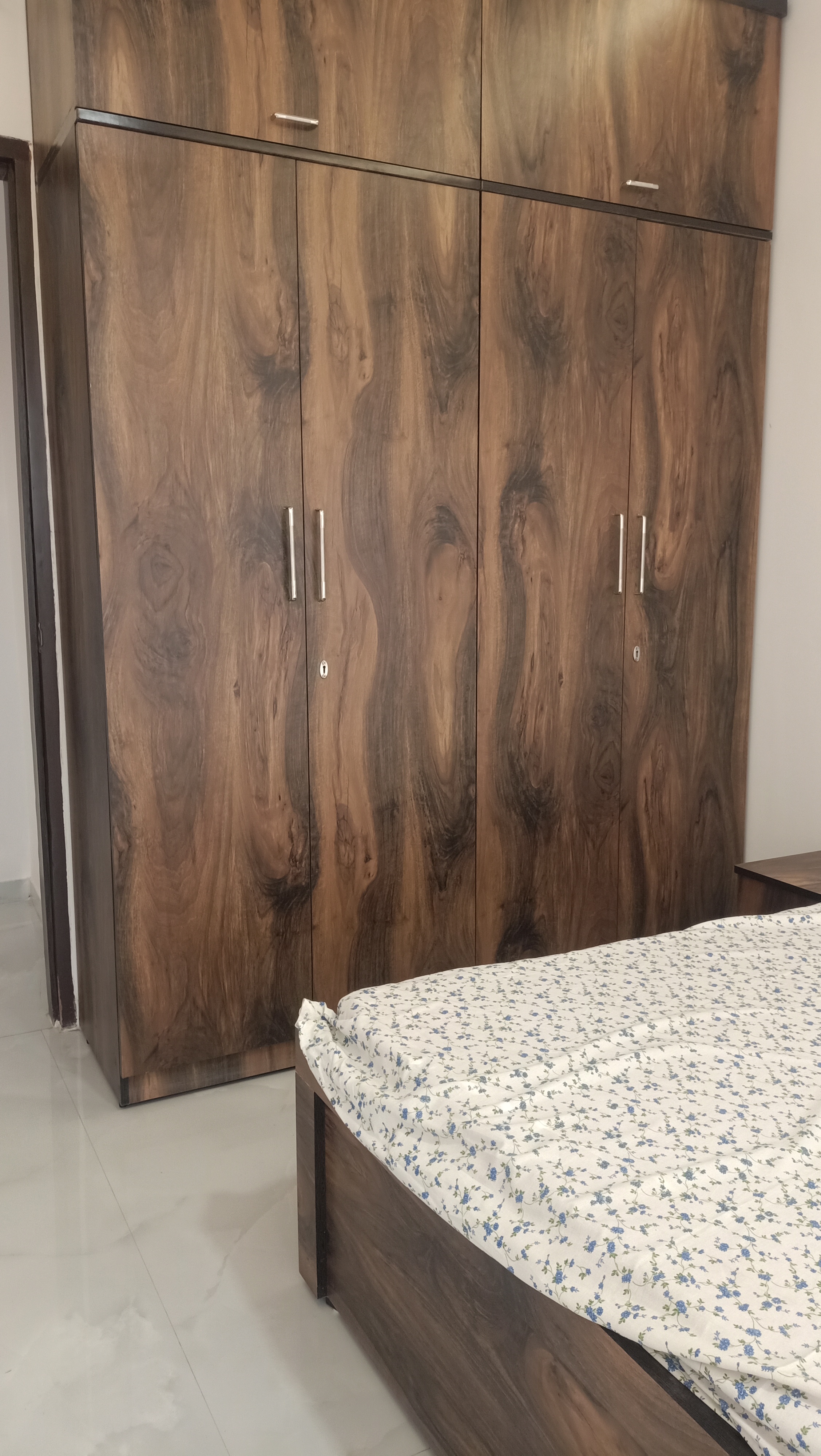 1 BHK + Extra Room 393 Sq.Ft. Apartment in Veena Smart Homes