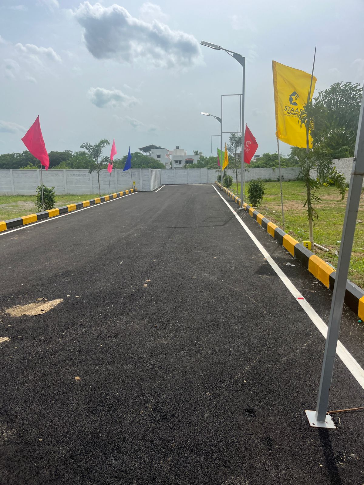 Plot For Sale in Padur