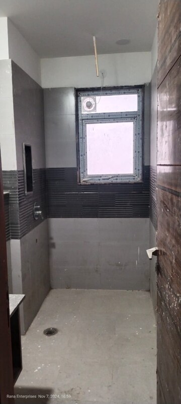 Room in 3 BHK Builder Floor at Sector 23a – for Sale