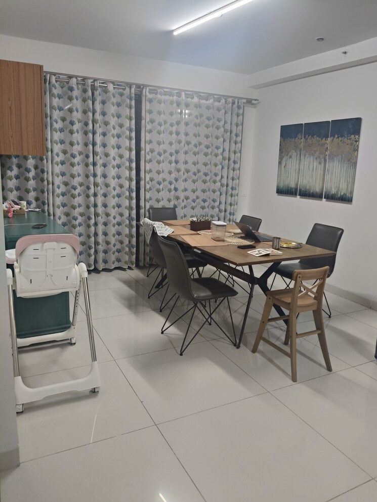 Master Bedroom, snn-raj-etternia 4 Bedroom 3460 Sq.Ft. Apartment In Haralur Road Bangalore 7778002