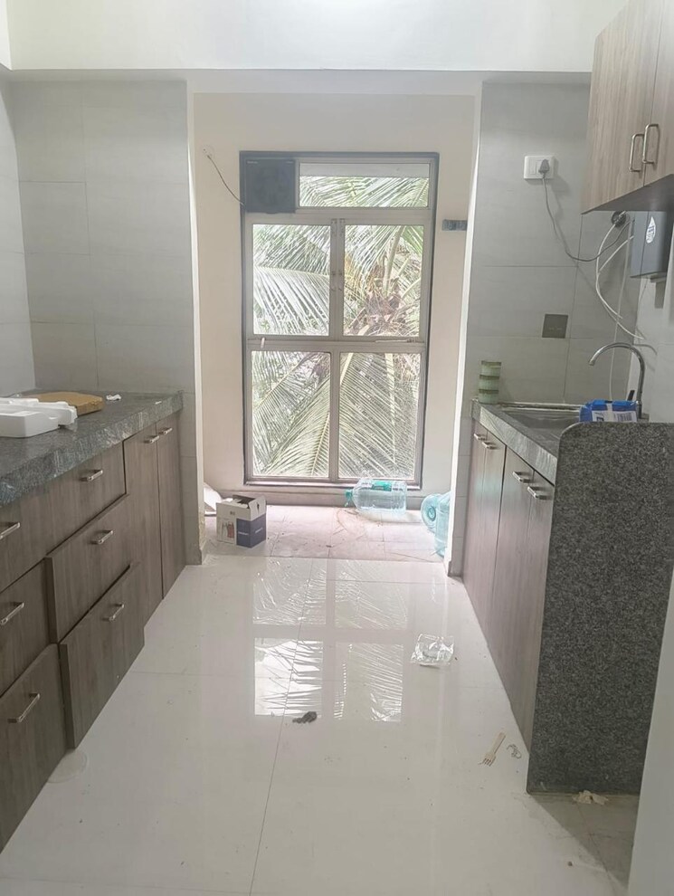 Kitchen, godrej-central 1 Bedroom 466 Sq.Ft. Apartment In Chembur Mumbai 7778012