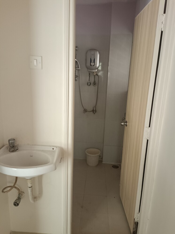 Bathroom, jvm-pearl 1 Bedroom 410 Sq.Ft. Apartment In Kavesar Thane 7778102