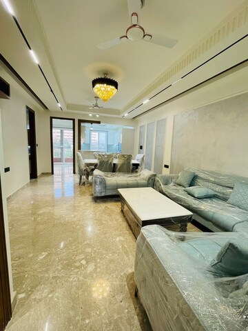 Living Room in 3 BHK Builder Floor at BPTP Green Oaks, Sector 70a – for Sale