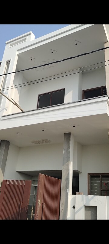 Kitchen in 4 BHK Independent House at Meerut Cantt – for Sale