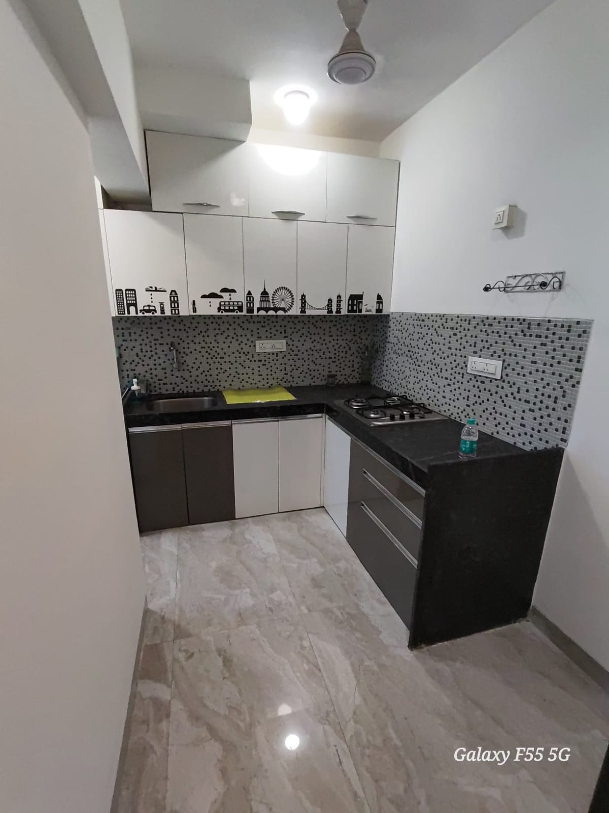 2 BHK Apartment For Sale in Platinum Tower 7