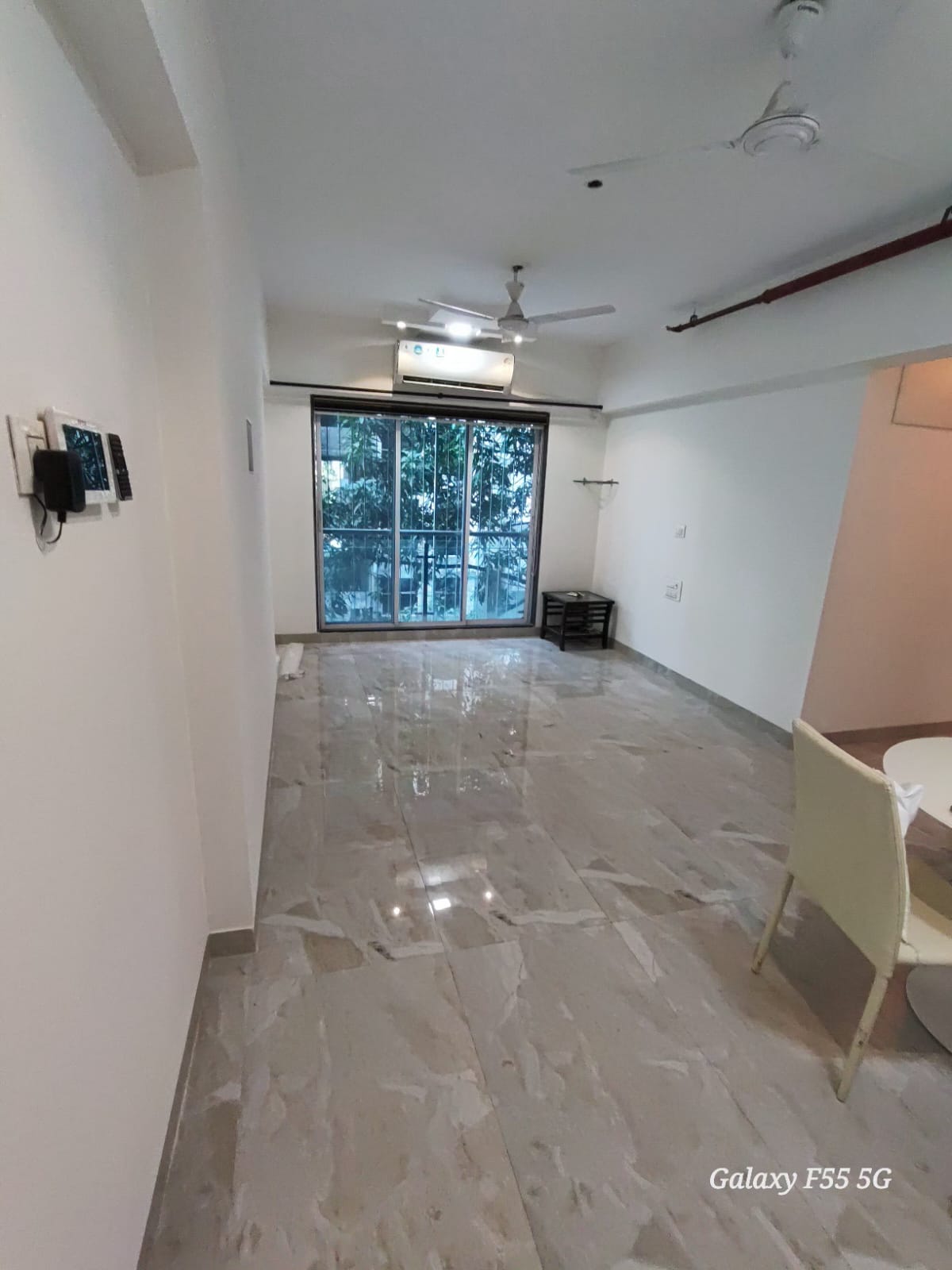 2 BHK Apartment For Sale in Platinum Tower 1