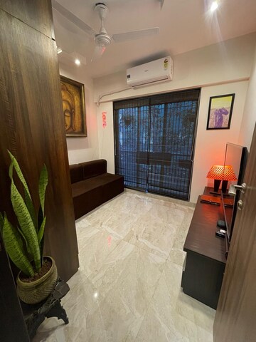 Bedroom in 1 BHK Apartment at Andheri West – for Sale