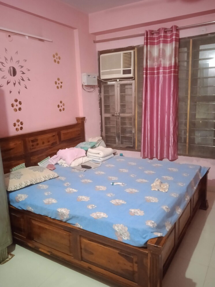 Bedroom, surya-apartment-rajendra-nagar 3 Bedroom 1400 Sq.Ft. Apartment In Rajendra Nagar Ghaziabad 7778508