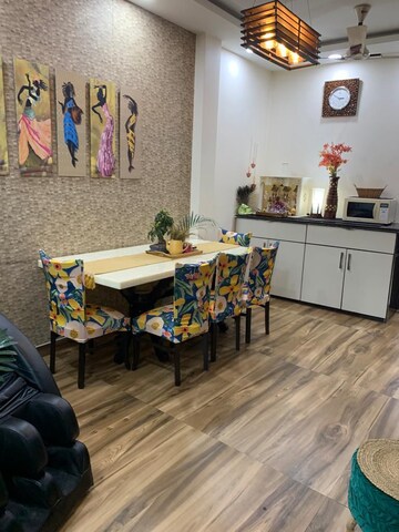 Living Room in 3 BHK Builder Floor at Pitampura – for Sale