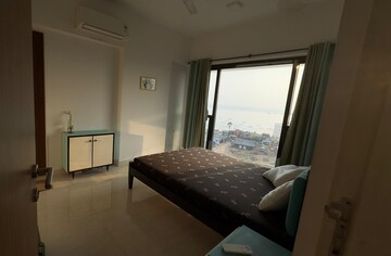 Bedroom in 2 BHK Apartment at Andheri West – for Sale