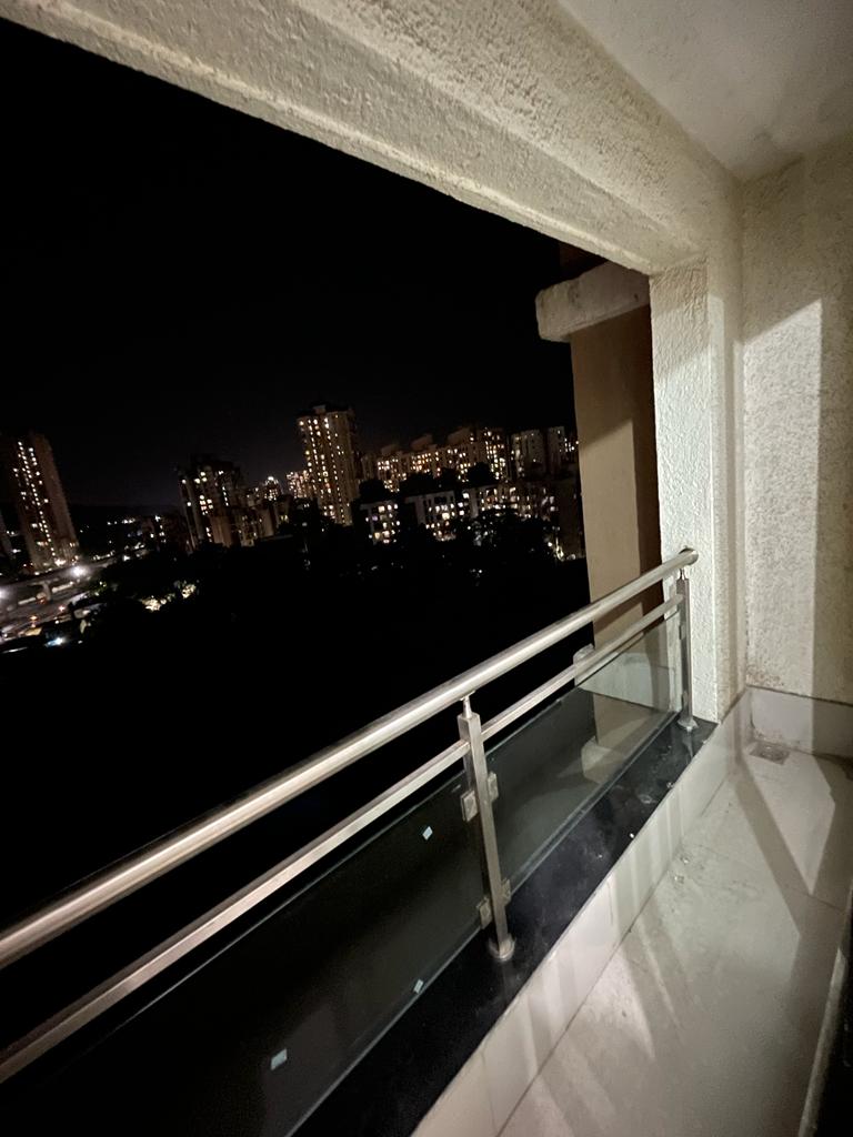 2 BHK Apartment For Sale in Lodha Kolshet