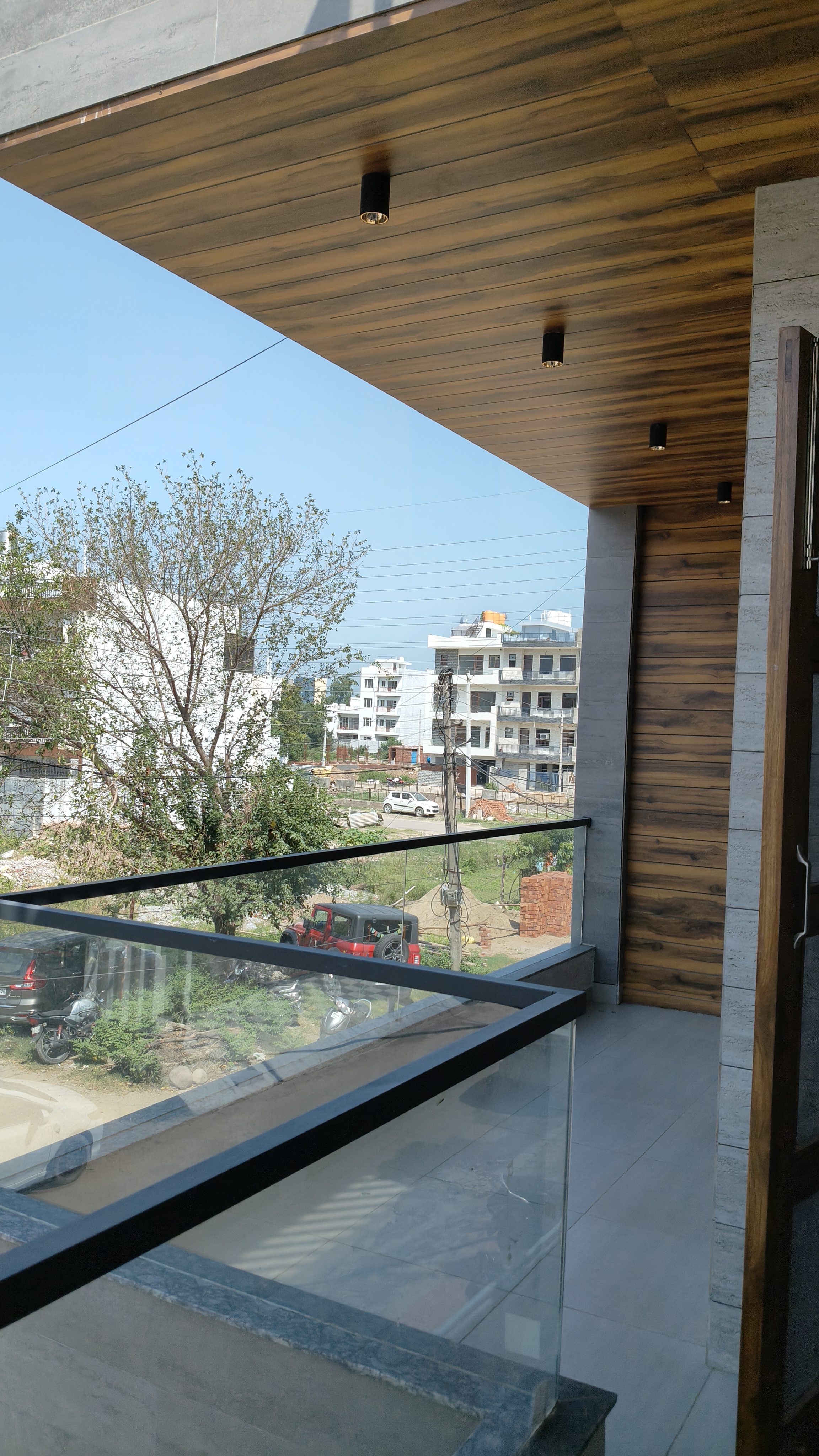 5 BHK + Servant Room,Extra Room Independent House For Sale in D R Estate 