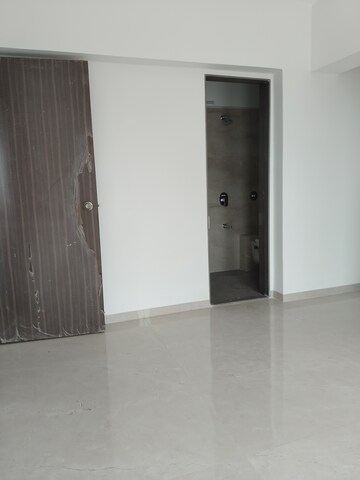Room in 2 BHK Apartment at Ami Vini Solitaire, Dahisar West – for Sale