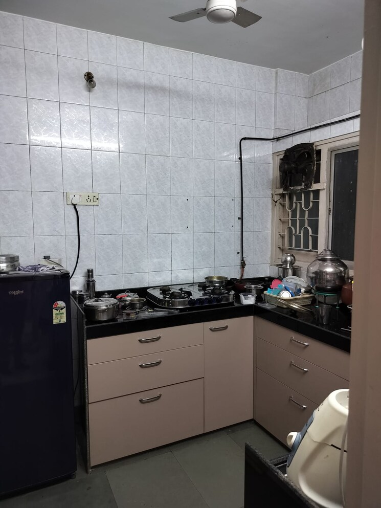 Kitchen, amit-tata-employees-chs 2 Bedroom 900 Sq.Ft. Apartment In Prabhadevi Mumbai 7778876