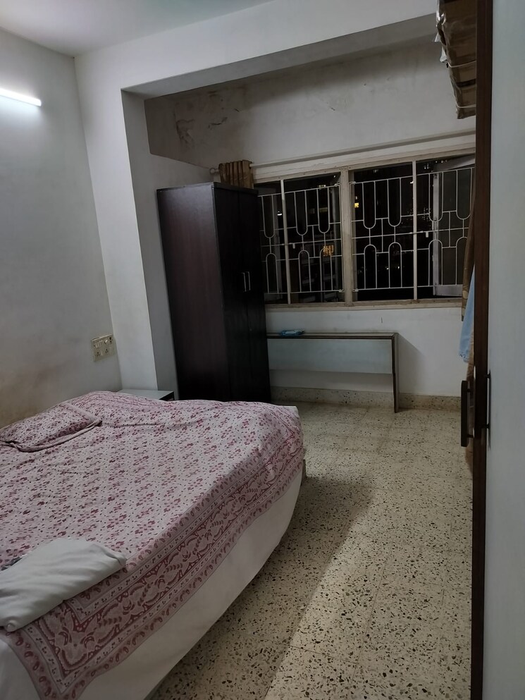 Bedroom, amit-tata-employees-chs 2 Bedroom 900 Sq.Ft. Apartment In Prabhadevi Mumbai 7778876