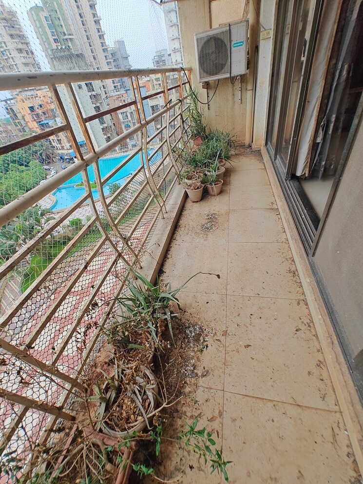 Balcony, tulsi-sagar 4 Bedroom 2400 Sq.Ft. Apartment In Nerul Navi Mumbai 7778915