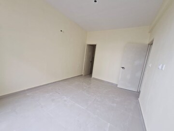 2 BHK Apartment For Sale in Pyramid Urban Homes 2, Sector 86