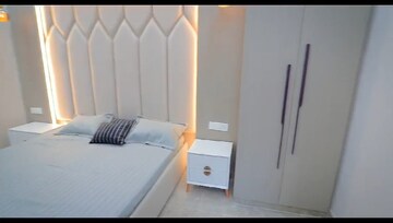 Room in 3 BHK Builder Floor at Umang Winter Hills Dwarka Mor, Dwarka Mor – for Sale