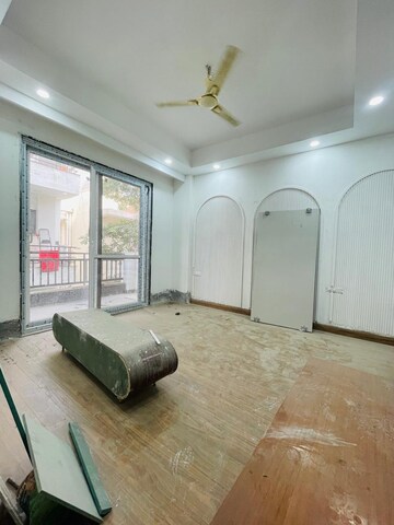 Living Room in 4 BHK Builder Floor at SS Southend Floors, South City 2 – for Sale