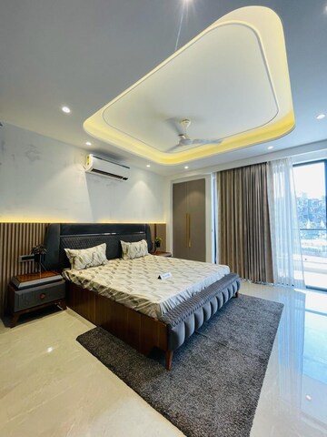 Bedroom in 4 BHK Builder Floor at Sushant Lok 3, Sector 57 – for Sale