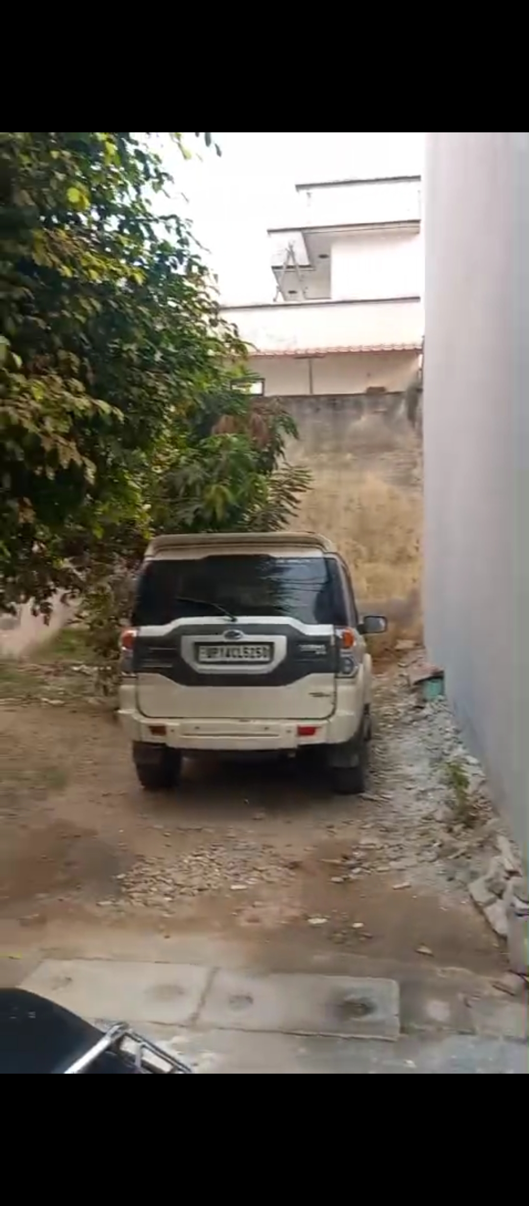 Plot For Sale in Krishna Garden