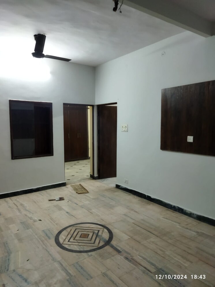 Bedroom, mapsko-krishna-apra-sapphire 3 Bedroom 1890 Sq.Ft. Apartment In Vaibhav Khand Ghaziabad 7779310