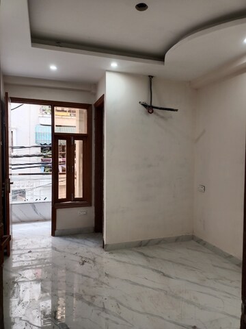 Room in 2 BHK Builder Floor at Chattarpur – for Sale