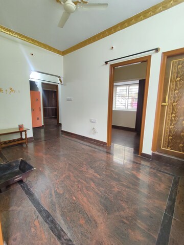 Furnished Amenities in 2 BHK Builder Floor at Btm Layout Stage 2 – for Rent