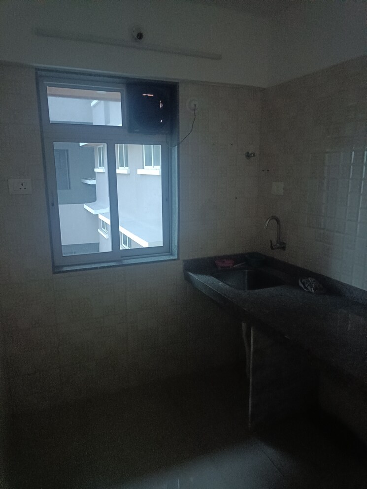 Room, dimple-19-north 1 Bedroom 330 Sq.Ft. Apartment In Kandivali West Mumbai 7779445
