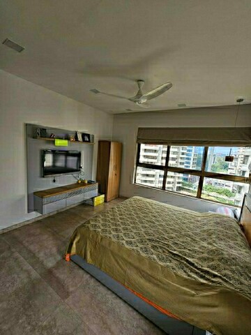 3.5 BHK Apartment For Rent in Windsor Grande Residences Andheri West Mumbai  7779513