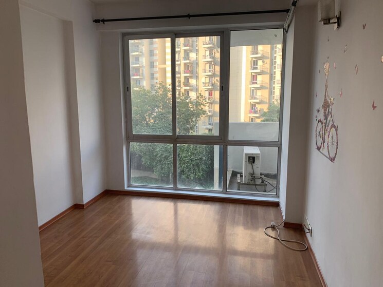Room, vatika-city 3 Bedroom 2180 Sq.Ft. Apartment In Sector 49 Gurgaon 7779735