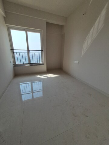 Room in 2 BHK Apartment at Rustomjee Urbania Azziano L Wing, Majiwada – for Sale