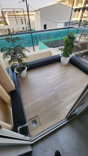 Balcony in 3 BHK Builder Floor at Signature Global City 81, Sector 81 – for Sale