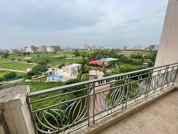 3 BHK Apartment For Rent in DLF Regal Gardens, Sector 90
