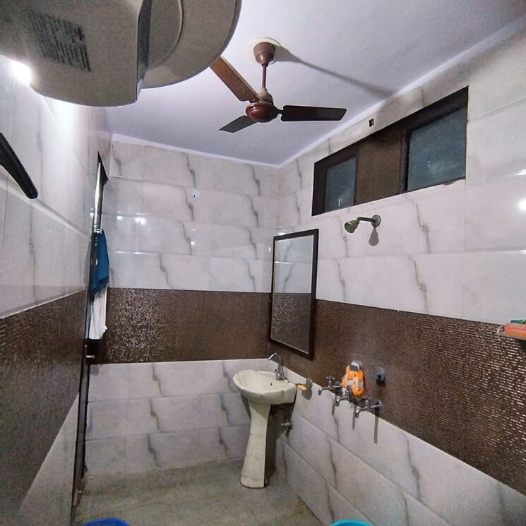 Team Area, subhash nagar 1 Bedroom 50 Sq.Yd. Builder Floor In Subhash Nagar Delhi 7780269