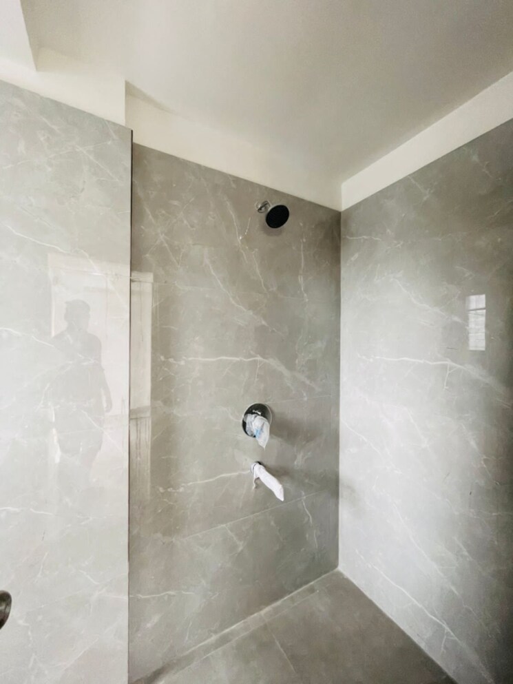 Bathroom, jaripatka 3 Bedroom 1500 Sq.Ft. Apartment In Jaripatka Nagpur 7780270