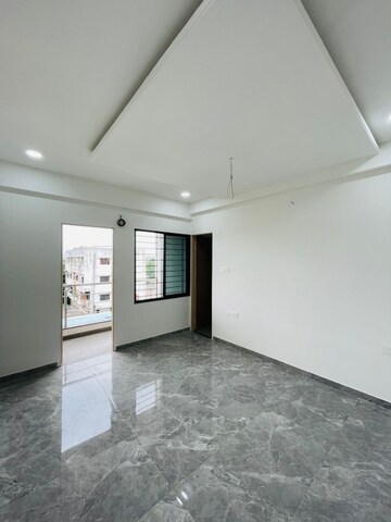 Room in 3 BHK Apartment at Jaripatka – for Sale