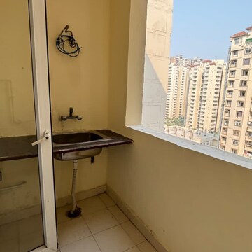Balcony in 3.5 BHK Apartment at Amrapali Silicon City, Sector 76 – for Sale