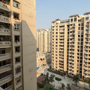 3.5 BHK Apartment – Exterior View View at Amrapali Silicon City, Sector 76 - for Sale