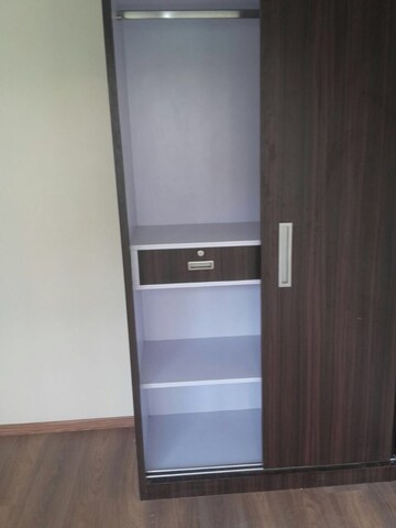 Furnished Amenities in 2 BHK Apartment at L&T Emerald Isle, Powai – for Sale