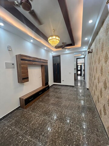 Kitchen in 3 BHK Builder Floor at Vasundhara Sector 10 – for Sale