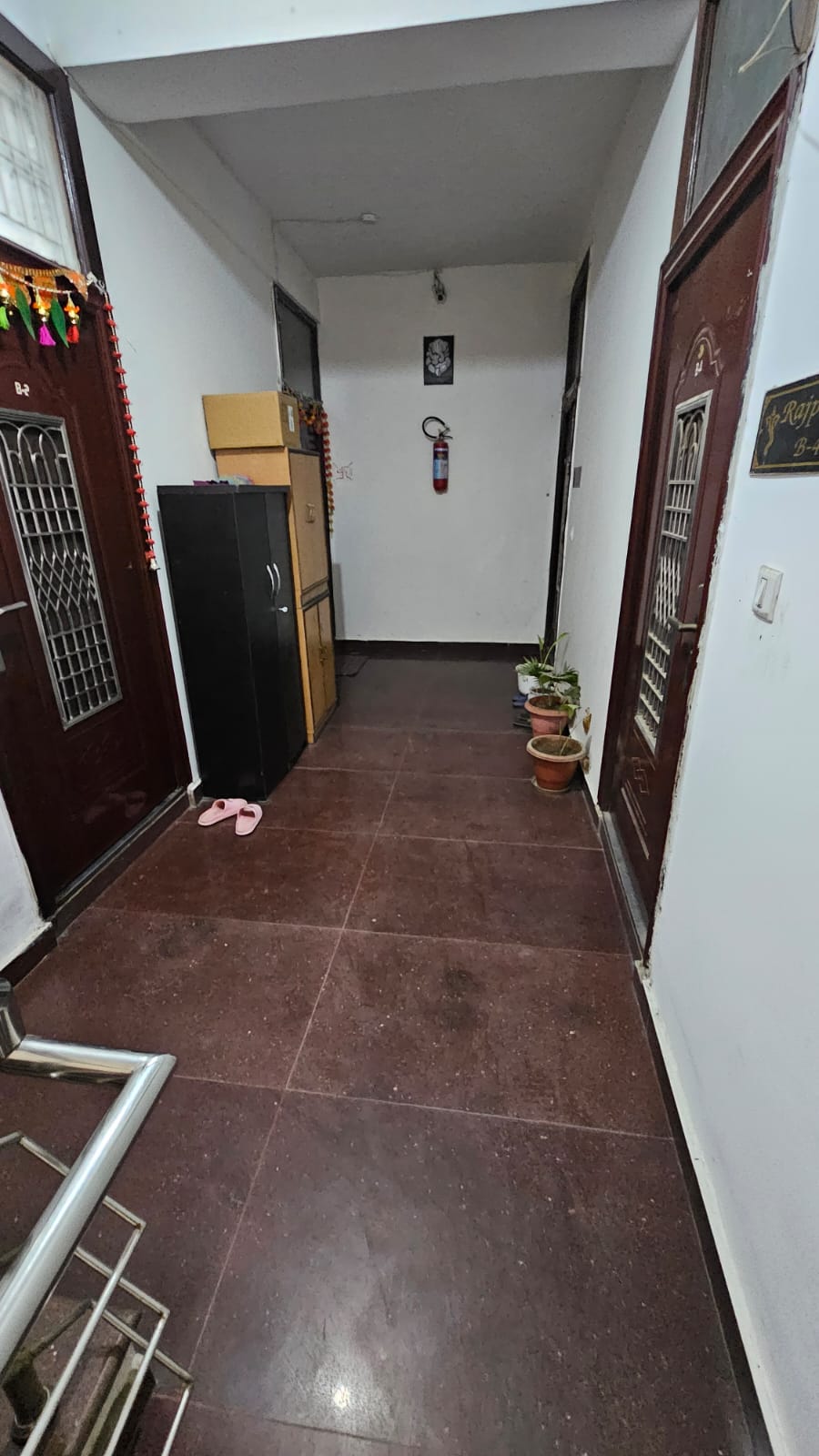 3 BHK + Pooja Room,Servant Room,Study Room,Extra Room Builder Floor For Sale in Vasundhara Sector 1