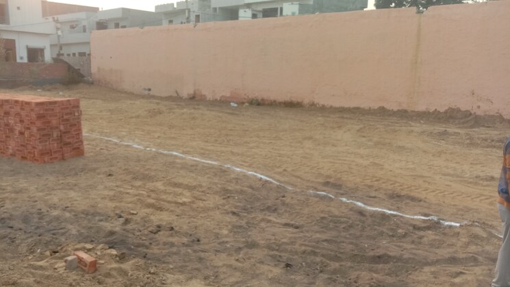 undefined, hindon nagar  150 Sq.Yd. Plot In Hindon Nagar Ghaziabad 7780537