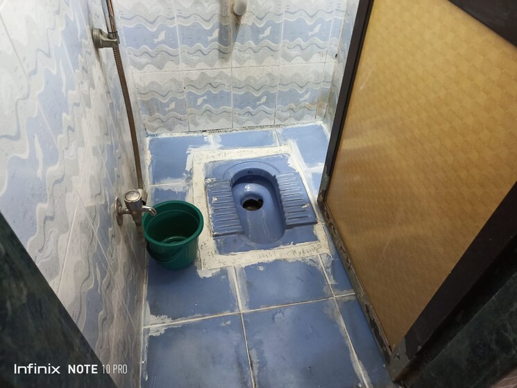 Bathroom, royal-society 1 Bedroom 700 Sq.Ft. Apartment In Kopar Khairane Navi Mumbai 7780528