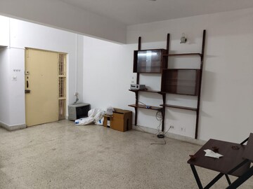 रेसिडेन्शियल फ्लॅट वर्ग फुट फॉर रेंट इन डोमलूर बैंगलोर  7780527