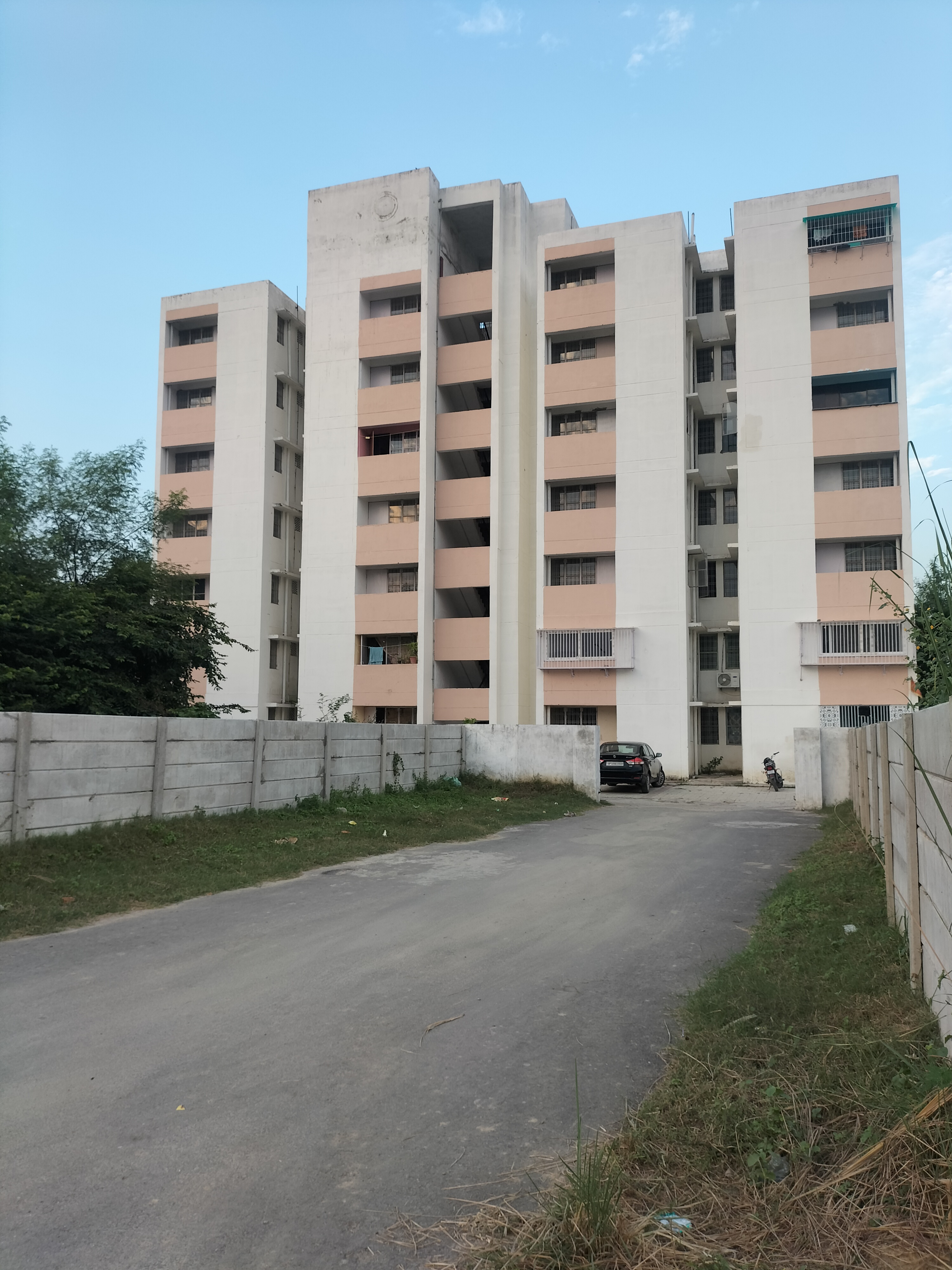 1 BHK Apartment For Resale in Sushant Golf City Lucknow  7780570